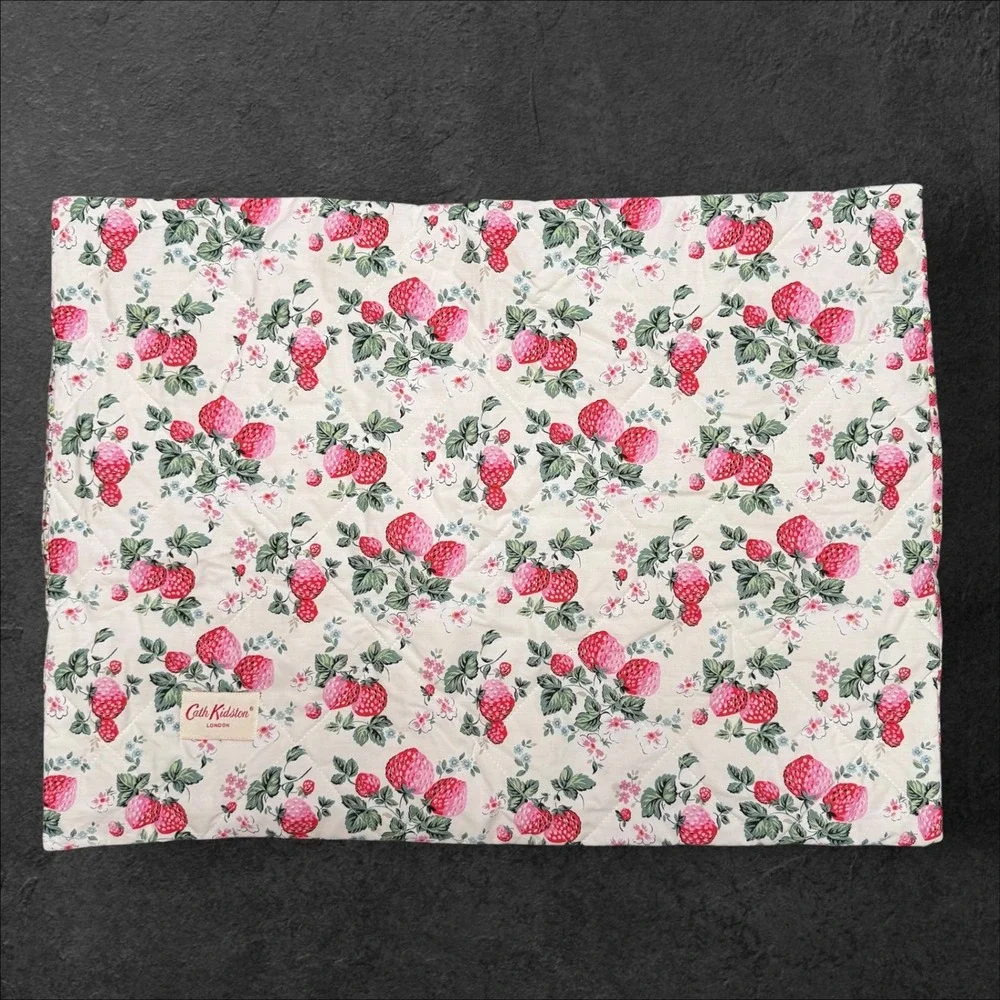 Cath Kidston London Reversible Strawberry Floral Quilted Queen Comforter 90x90
